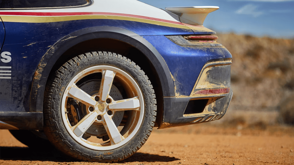 Grob-Motoriker: Porsche 911 Dakar
